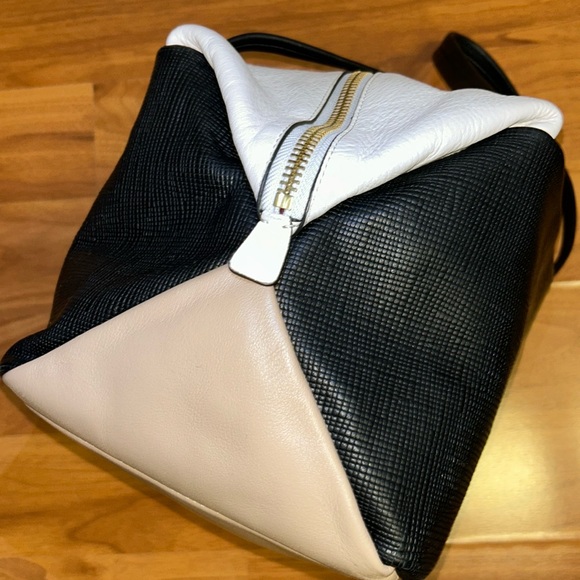 Marc by Marc Jacobs Black And White Leather Bag - Picture 8 of 16